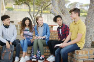 FAQ: Những hiểu lầm phổ biến khi chọn trường công hay trường tư khi du học Úc bậc THPT